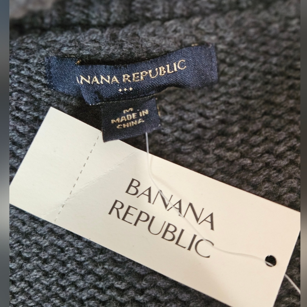 Banana Republic Gray Cardigan with Pink Accents - Picture 3 of 4